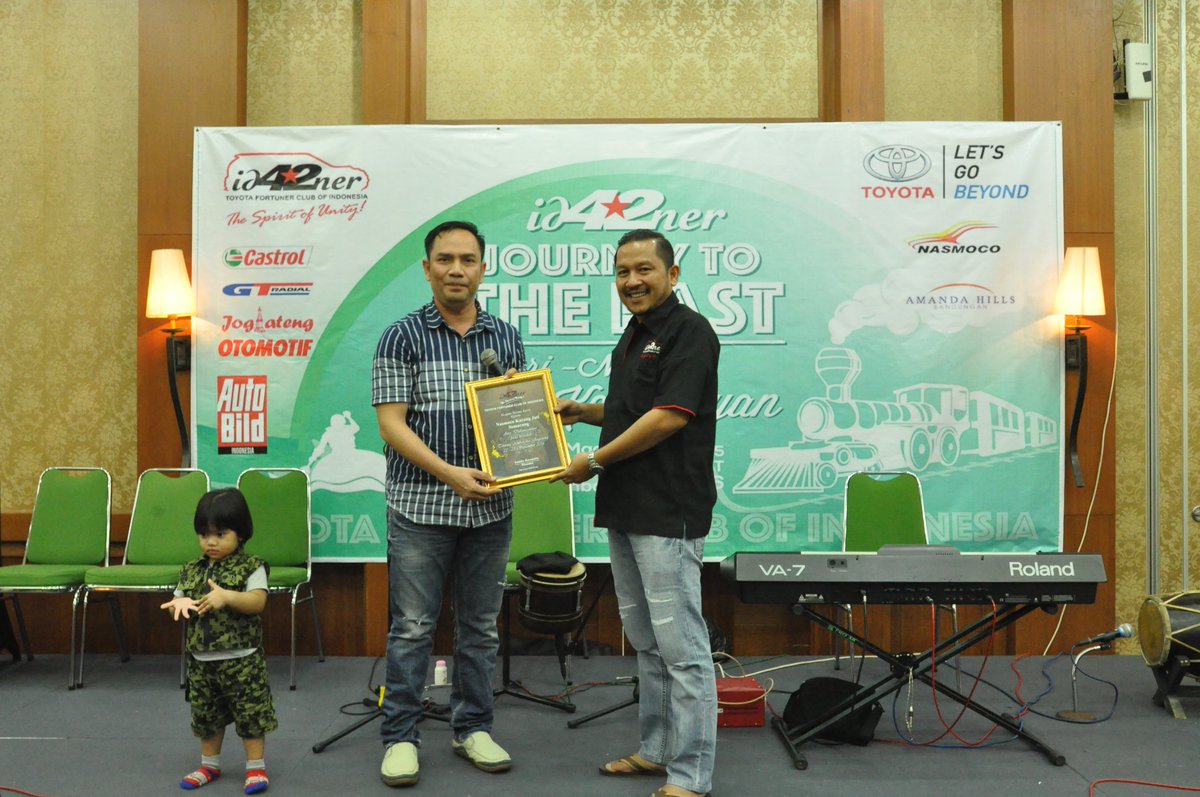 Penghargaan pada sponsor...<a href="/ID42NER/">ID42NER</a> <a href="/ToyotaID/">Toyota Indonesia</a>