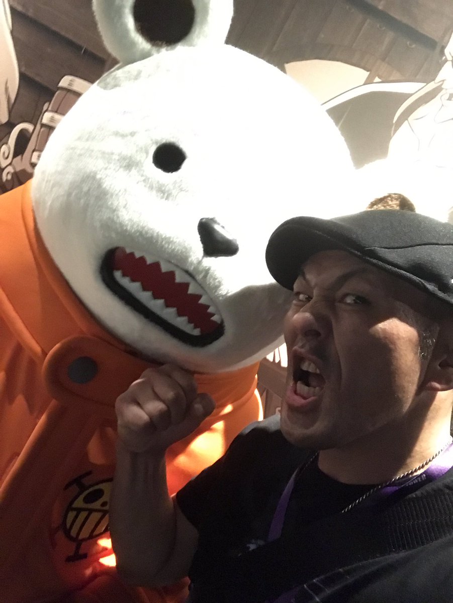 鈴木みのる 麦わらの一味 と一緒に 海軍本部 を襲撃してやった ベポにも会った 東京タワー ワンピースタワーがすげ パワーアップしてたよ Onepiece