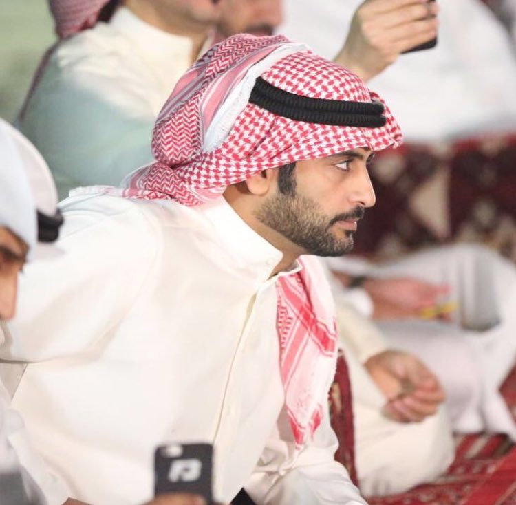 8___880's tweet image. يتبعك ظلك انا ما أتبع احد ، 
تبطي سنينك ما صرت لك تبّاع.