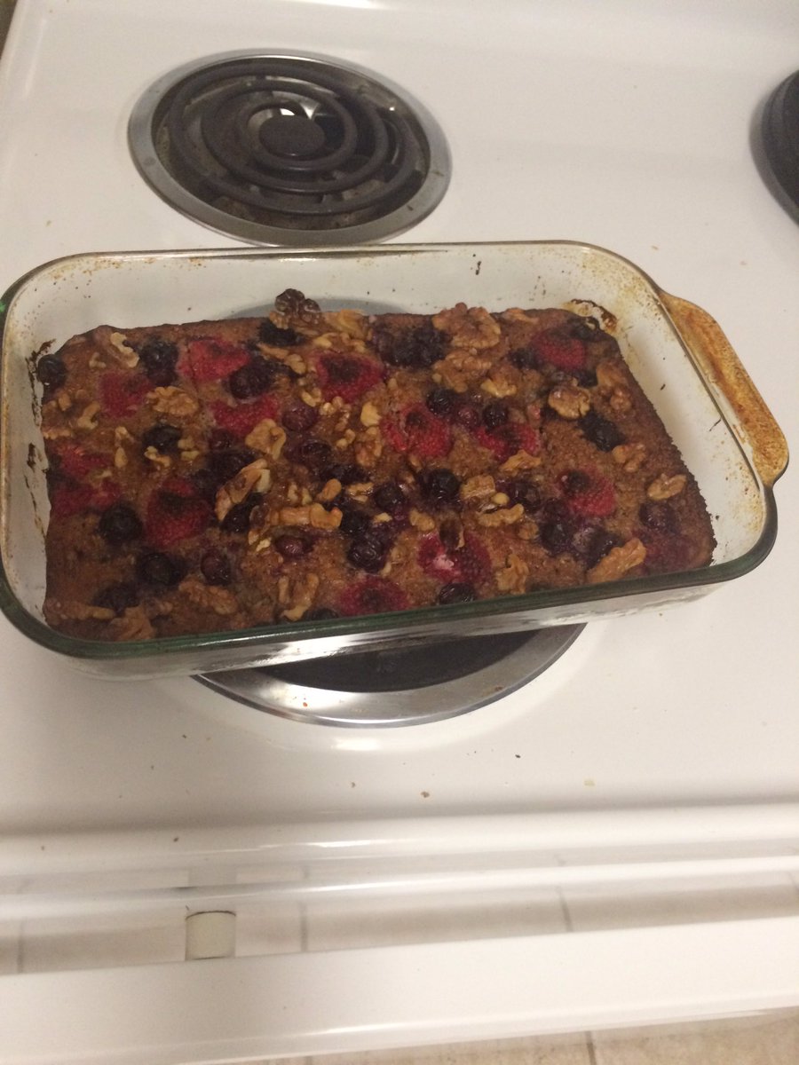 debneverdebbie's tweet image. Tried something new today..Oatmeal Blueberry &amp;amp; Rasberry Bake. #pinterest #notafail #kitchensuccess