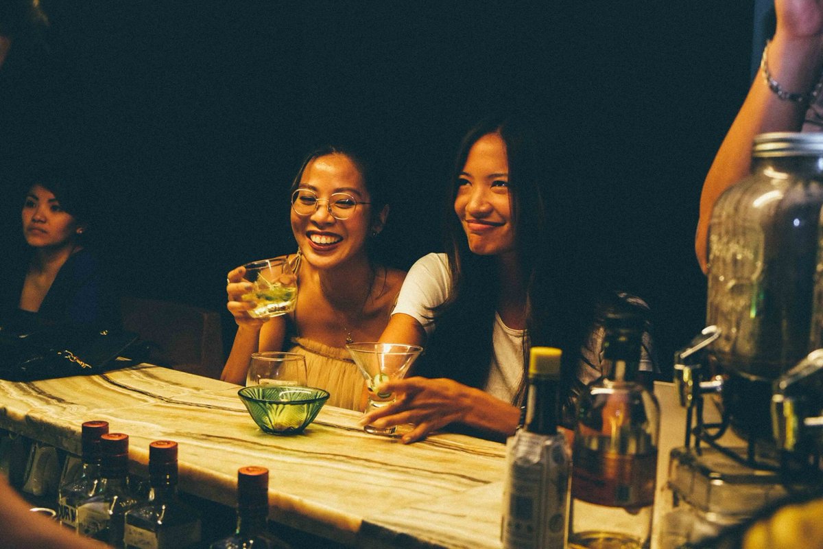 catch88ph's tweet photo. Thanks again to The Bonbon Club and Mitchell Kai Lum for a fun night, and to our guest who made it wild 💃🏻 https://t.co/d70h3viDHA