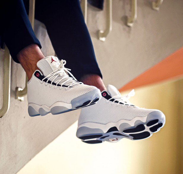 jordan horizon low pure platinum