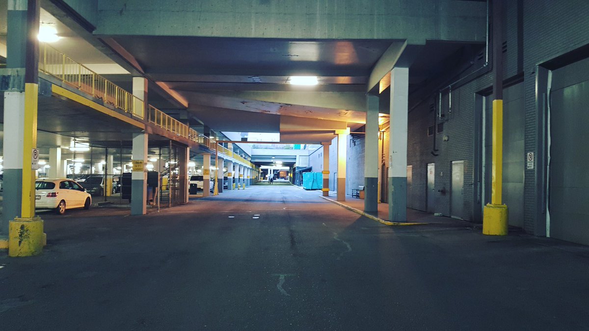 LowerCube's tweet image. None to Avail 

#photography #edit #urban