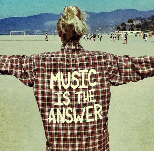 retroroadshow's tweet photo. Couldn't agree with this more... #musicistheanswer #music #life #popstars #icons #retro #retroroadshow #popstarsandicons #music #videos #VJ https://t.co/ZZ3uHCJa60