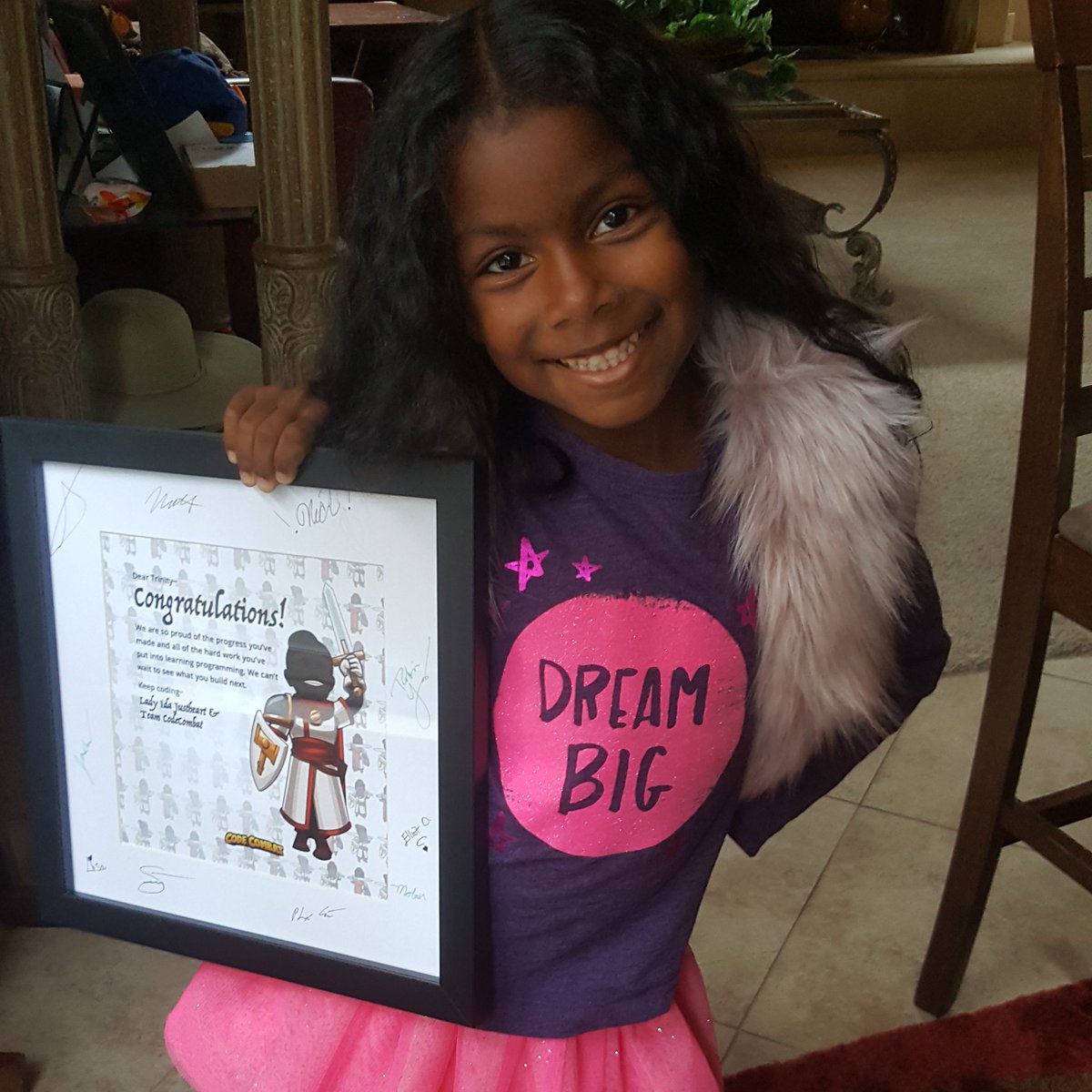 Trinity_Codes's tweet photo. Do you check out my shirt?#blackgirlscode #madewithcode #codecombat #kidswhocode #girlswhocode #indiangirlscode #sf https://t.co/LuPqIyWZCl