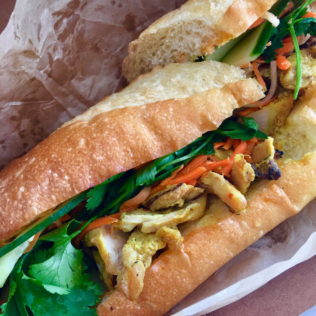 #PaulMcCartney Let's #banh mi #Asianrice bowl tomorrow Tues Wed! #Golden1Center Golden1Center #SacramentoProud <a href="/_KingsFeed_/">SacramentoKings Feed</a> <a href="/SacramentoKings/">Sacramento Kings</a>