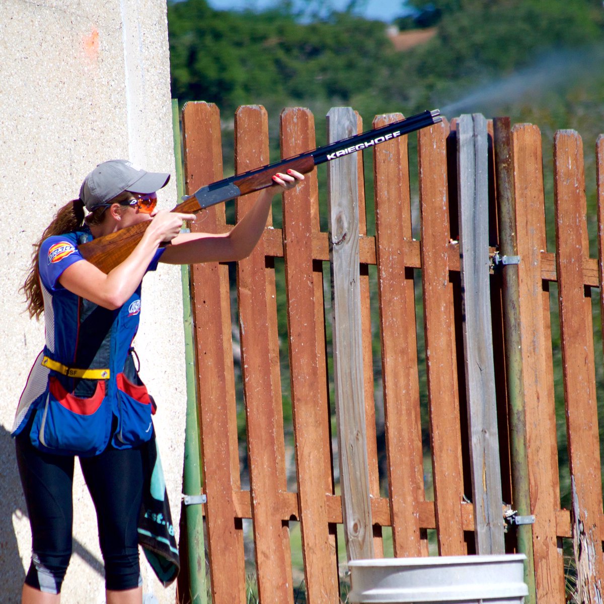 Reed_Kendall's tweet photo. Check out the shot stream!! 👌🏻 #FallSelection #Krieghoff #Dickies #SportEAR #usashooting #skeet #shotgun #athlete #shootlikeagirl https://t.co/cXSpPnpl9g