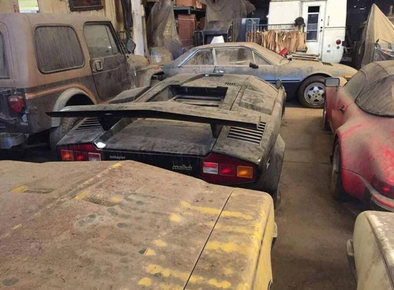 ratrodbenny's tweet photo. A stash in Texas! #gsx #Lamborghini #countash #lp400 https://t.co/NAWfKp4IoT