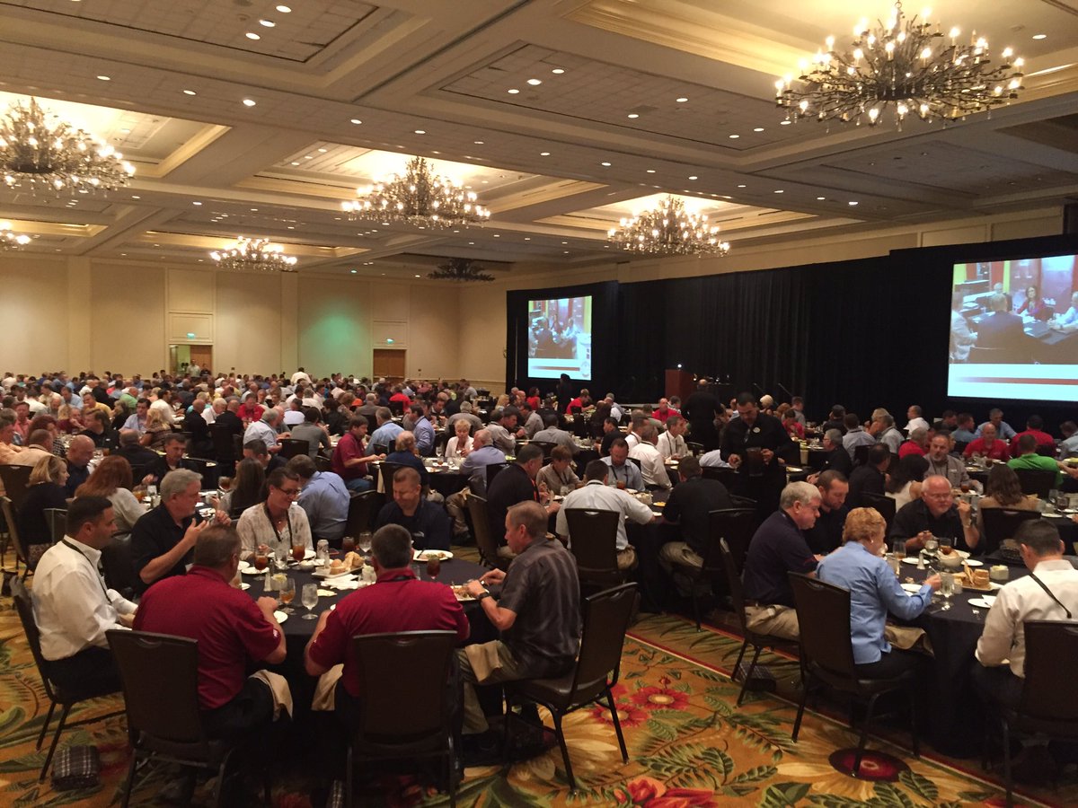 FlameTech_Inc's tweet image. All these folks could be selling Flametech to y&apos;all! Thank you @industrialmom 4 the hospitality @NetPlusAlliance #netplusalliance #letsgrow