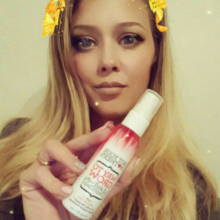 jarena1414's tweet photo. Favorite product of this summer! @Influenster #Way2GrowHair
#ESVoxBox @NYMBrands https://t.co/rmXR3fwkna