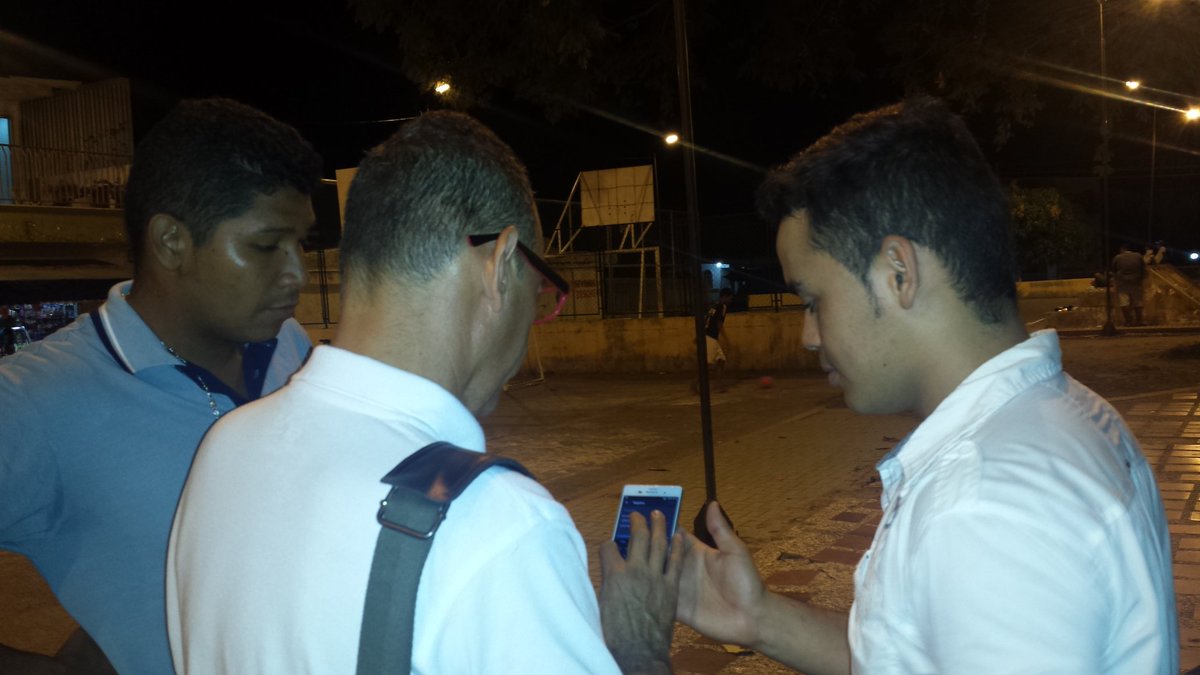 handeaf's tweet image. El Líder de la comunidad Sorda de Montería dando sus primero clic's en #Handeaf