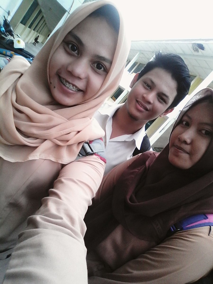 halimah050999's tweet photo. Teman Curhat kalau udh dsklh 
#odi_riza https://t.co/uaESYJTJ3Z