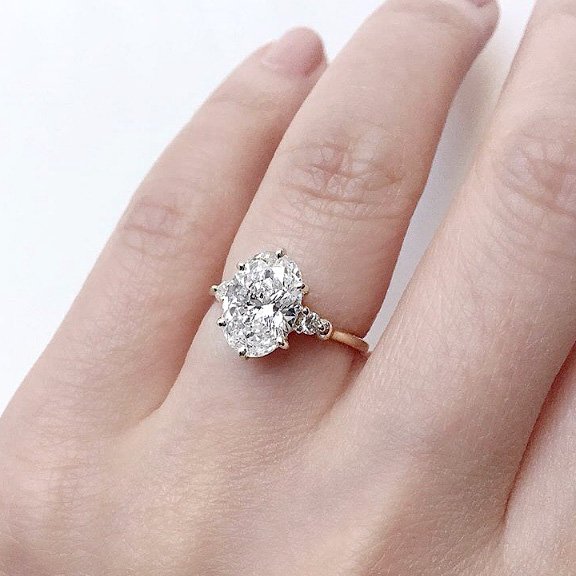 cbarkweddings's tweet photo. #wedding #engaged #engagement #engagedmentring #ring #diamond #diamondring #jewellery #weddingring #marryme #ido #bigday #bride #bridetobe https://t.co/CAyyk1lmt1