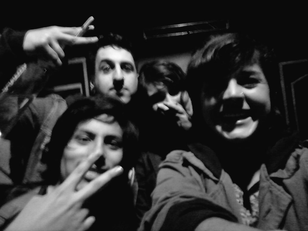 yo_daio's tweet photo. Ni una Selfie señores #Melian #FishDisco #Paraná #LaRompieron https://t.co/lnkpHimzsV