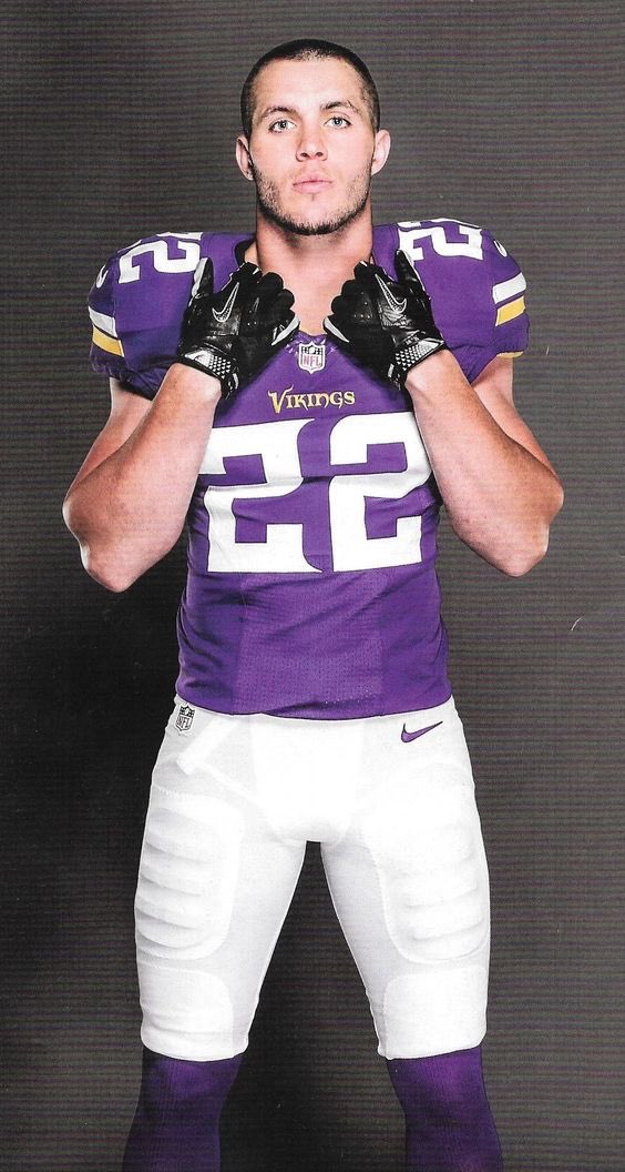 thisisval's tweet photo. Haha RT @Katrina_Auld: Baby doing his thang, see your sexy ass on Sunday #SKOL https://t.co/VJODF505eG
