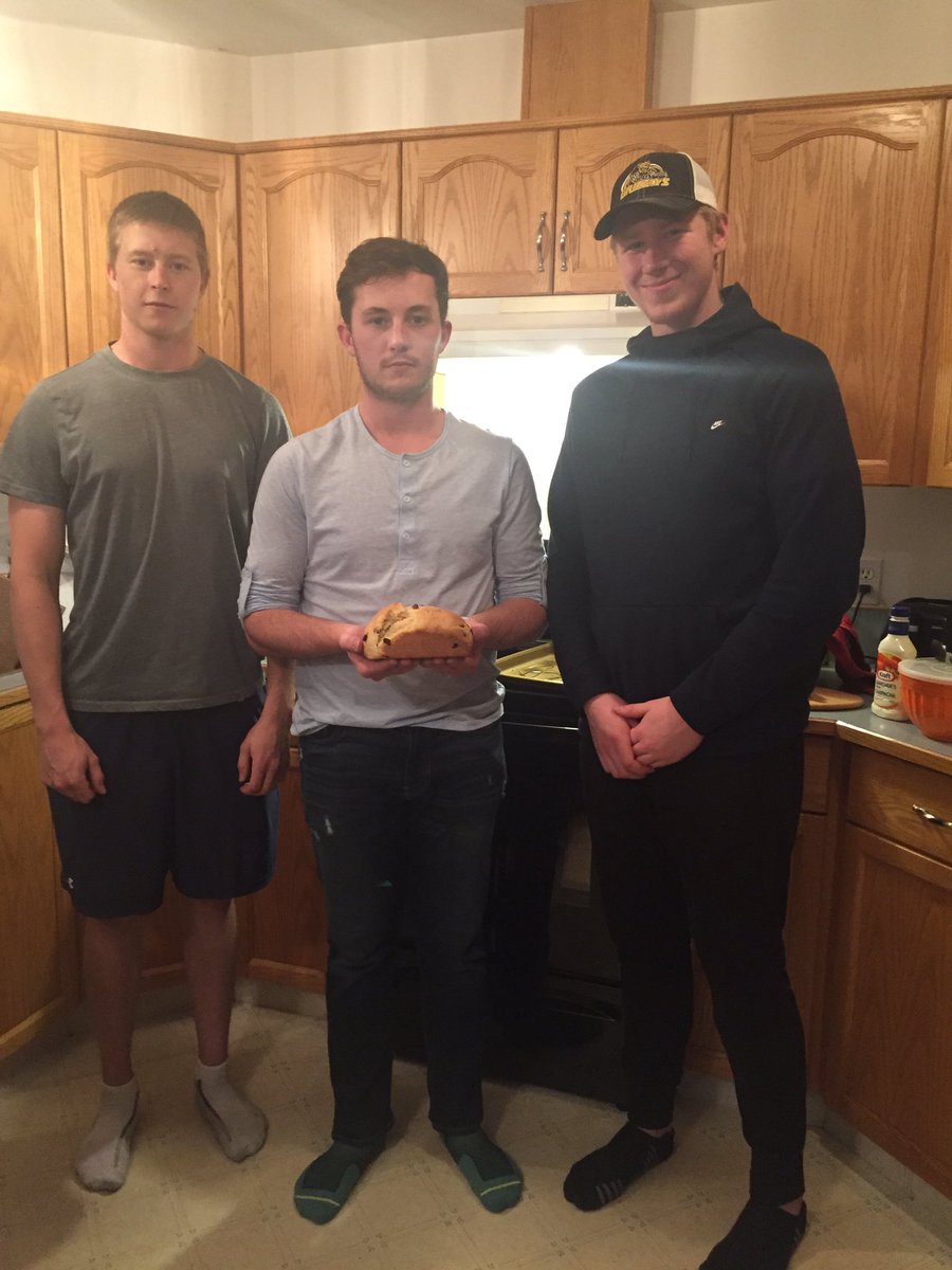 Andyhenderson29's tweet photo. All bread kneads is a little bit of teamwork #BREADSALOTLIKETEAMWORK #BAKINGACULTURE #rowtheBOAT #werowasone @latts16 @OGhockey https://t.co/Xm6GuWkVyg