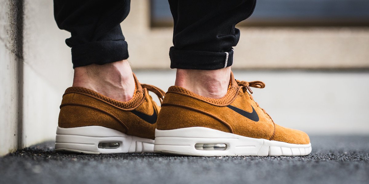 nike janoski max hazelnut