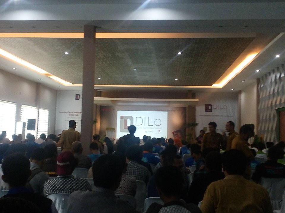 rtikbandaaceh's tweet photo. Acara peresmian @DILoBandaAceh @fajareridianto @A_Sugiarto2015 @RelawanTIK @rtikaceh https://t.co/burXyn5qXf