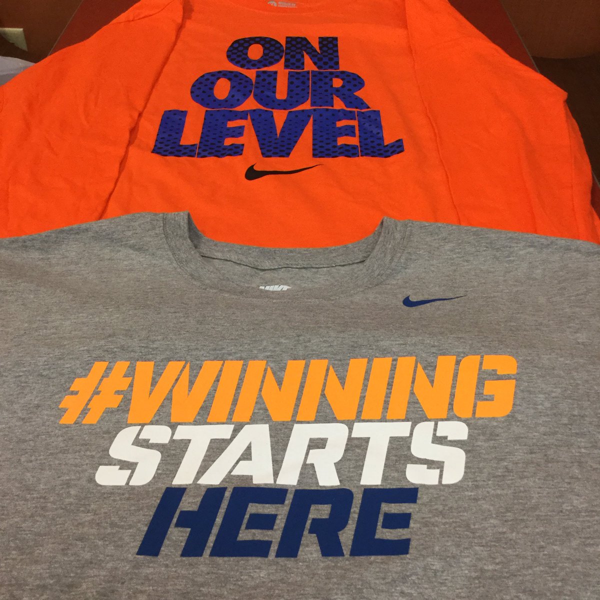 SwaggyCDawg5's tweet image. #Nike #onourlevel #winningstartshere