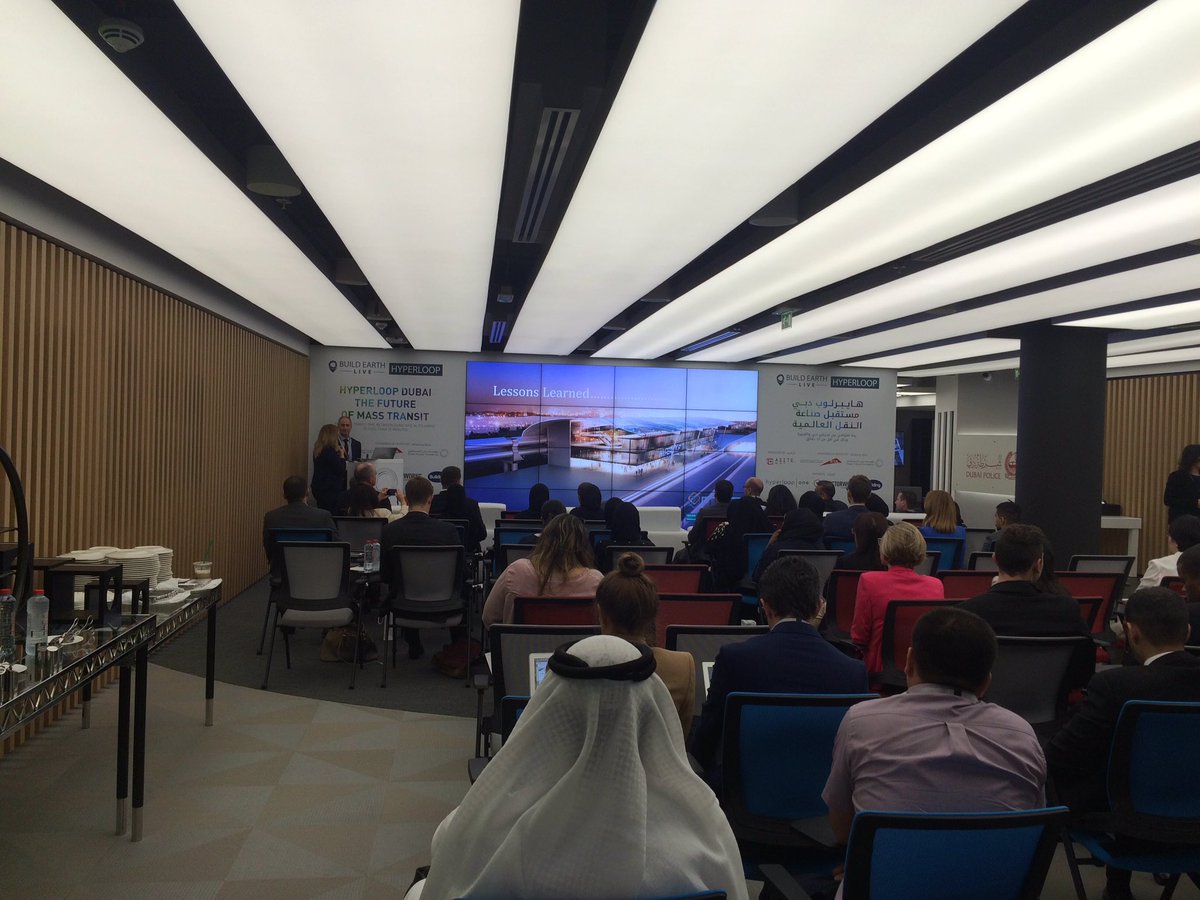 buildearthlive's tweet image. @BIMGraham wrapping up their presentation at the #BELhyperloop awards ceremony #Dubai