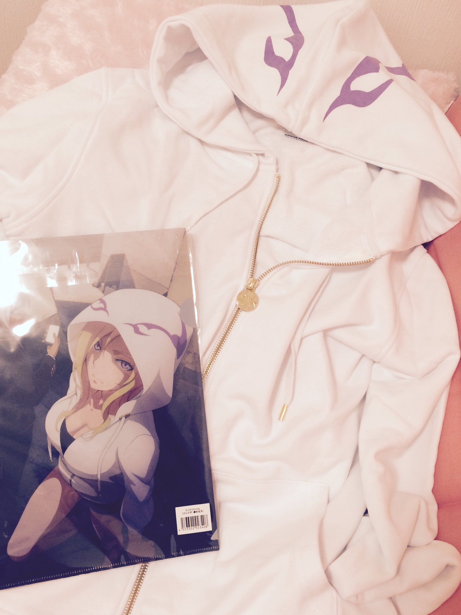 ゆた Twitterren 届いたーーー 友が先日のイベントで真っ先