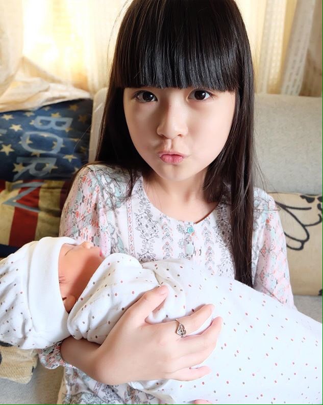 undasweetdeco's tweet photo. จุ๊ๆๆๆๆ. เดี๋ยวน้องตื่นค่า. เจ่เจ้เห่อน้อง ขออุ้มตลอด #mygirl #littleAVA #angelUNDA #AVA1day #UNDA10yearsold #iamunda #kulteera https://t.co/SlR9EnEZLP
