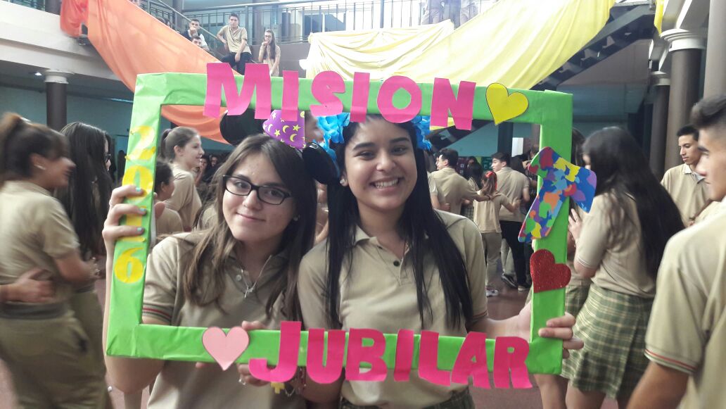 _Martinagrima's tweet photo. @PastoralCQ #MisionJubilar2016 #TeMire https://t.co/dJsEr0eoKb