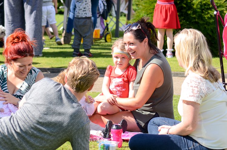 SEEN_LIVERPOOL's tweet photo. Real life social networking in @stanleypark_liv https://t.co/DBYHVhVJw6 https://t.co/R2WVNA1RfS