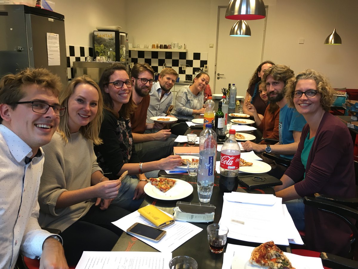 JTHofplein's tweet image. Opstartbijenkomst #scholierentheaterfestival #EAF2017 gehad, een tof project vanuit ons #educatieprogramma #hofpleineducatie #rotterdam