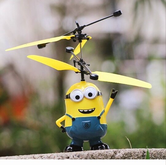 buy_ur_desire's tweet image. ❤《RT이벤트》❤

간만의 RT이벤트네요! 아이들을 위한 장난감으로 괜찮은거라고 해서 받았는데, 어린 아이들에게는 프로펠러 부분이 위험할 수도 있어서, 그냥 나눔하려 합니다! 아래 트윗으로 동영상 보여드릴게요!

✔RT 1명 추첨
✔발표: 10월 7일