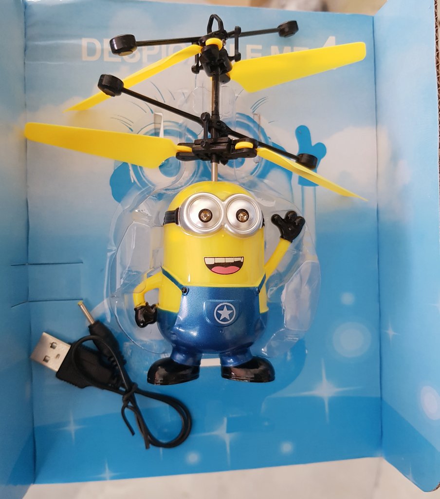 buy_ur_desire's tweet image. ❤《RT이벤트》❤

간만의 RT이벤트네요! 아이들을 위한 장난감으로 괜찮은거라고 해서 받았는데, 어린 아이들에게는 프로펠러 부분이 위험할 수도 있어서, 그냥 나눔하려 합니다! 아래 트윗으로 동영상 보여드릴게요!

✔RT 1명 추첨
✔발표: 10월 7일