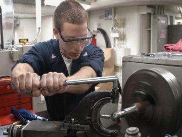 Training provider register launch delayed
apprenticeeye.co.uk/2016/10/02/tra…