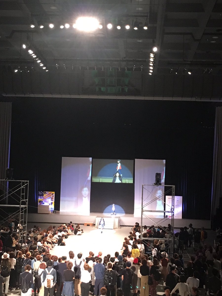 hr201410's tweet image. 【MDA2016×HIROSHIMARUNWAY】
HIROSHIMARUNWAY出演を果たした出演モデルがMDA2016にモデル出演！
来年は更にスケールアップして出演決定！
沢山のサロン様にスカウトして頂きました！

#HIROSHIMARUNWAY
#KCE広島校