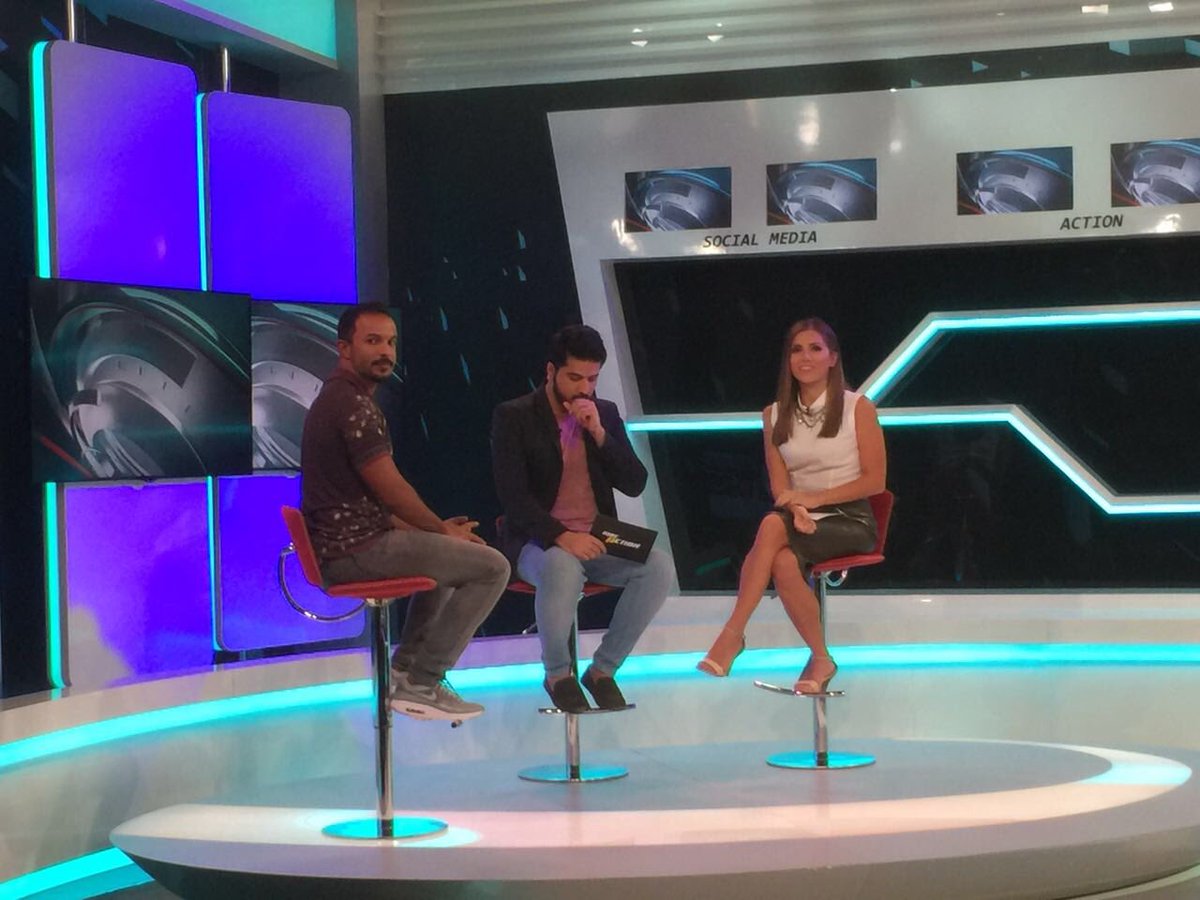 sabinesassine's tweet photo. Our guest tonight is the multitalented Mohammad said hareb. #MaakKhabar @10pm #KSA time on @mbcaction #معك_خبر #freej #mandoos https://t.co/K5IK7opyI3