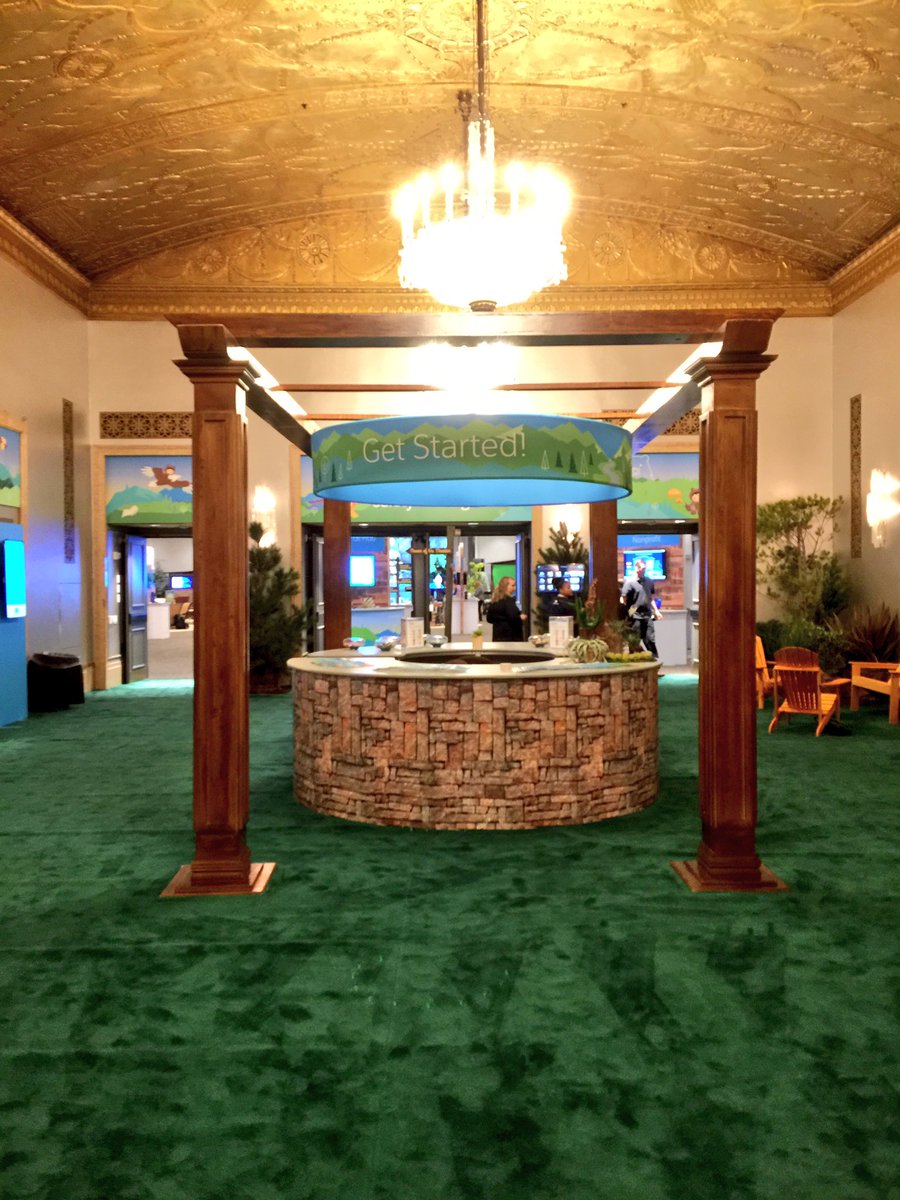 Rob_M_Acker's tweet photo. Happy @Dreamforce! Come learn &amp; get inspired in the @SalesforceOrg Lodge in the beautiful Westin St. Francis this week. #DF16 #DFGives https://t.co/tPw5HOT9I5