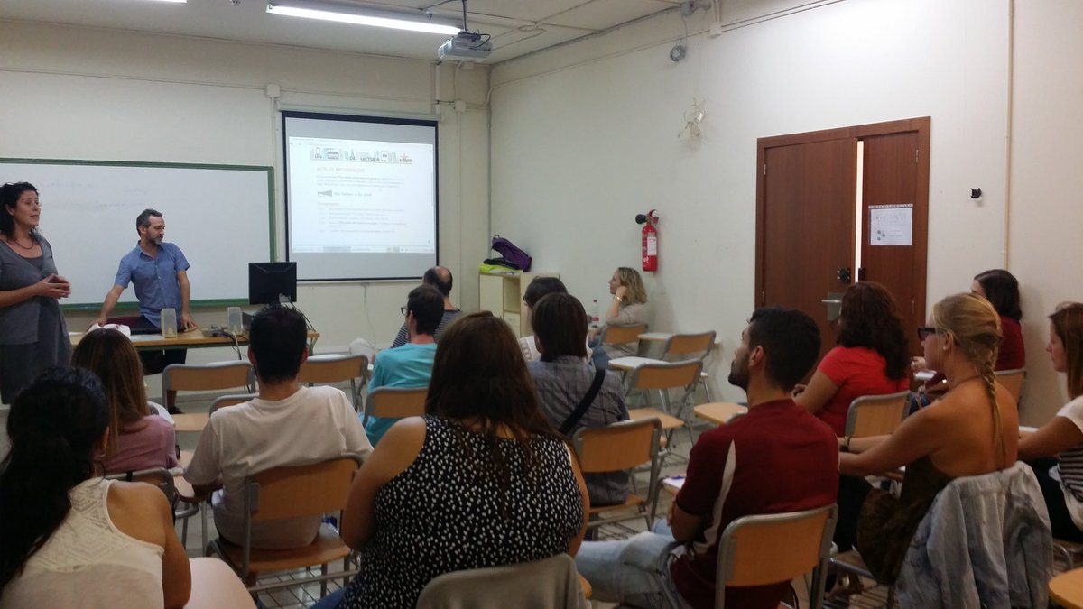LiZabalza's tweet image. #CSCEFIRE #CECVContemLecturaAVL Encetem curs Tràiler de lectura en equip