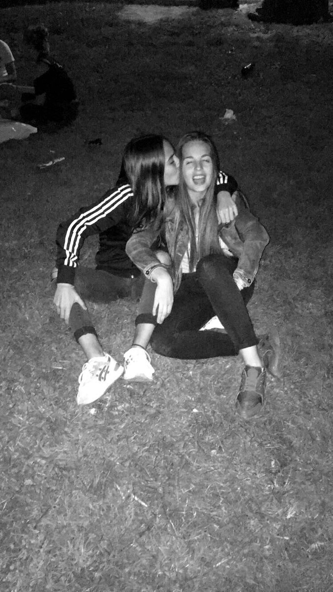 Cuando quieras nos vemos, se te echa de menos ya...🤘🏻❤️🐼 <a href="/_AngelaRB/">Á</a>