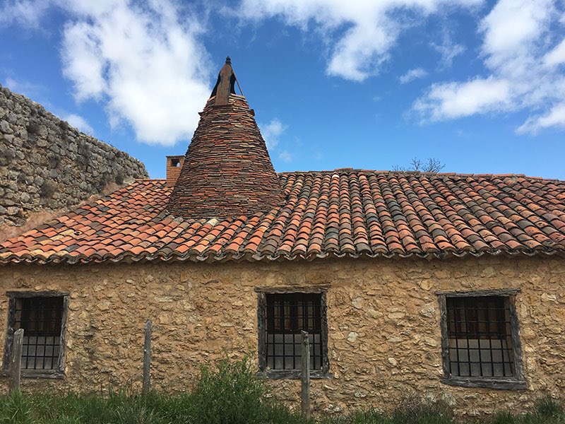 lagran_escapada's tweet photo. #Calatañazor, uno de los pueblecitos medievales mejor conservados de @spain https://t.co/LP9SfPcZaK #SoriaNiTeLaImaginas #Soria #setas https://t.co/Eb7LVioZ1Q