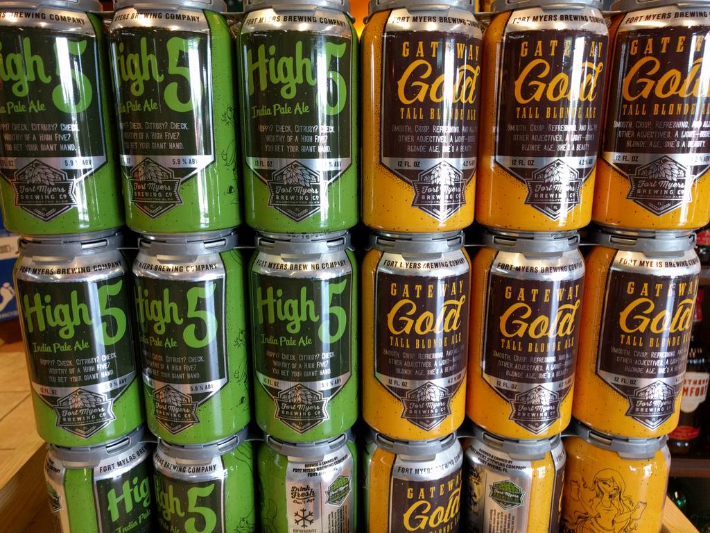 CigarBrett's tweet photo. New Beer @ABCBeerCountry #capecoral @FMBrew  @JJTaylorFL https://t.co/Hm2yPyKX5E