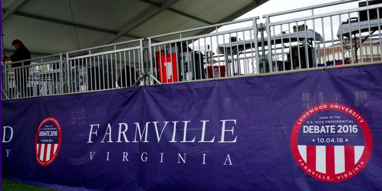 YahooFinance's tweet photo. Why Farmville, Virginia — the location of the VP debate — matters https://t.co/Y0gK8htFPG @SallyPancakes #debates #debates2016 https://t.co/bfpsEQHNRA
