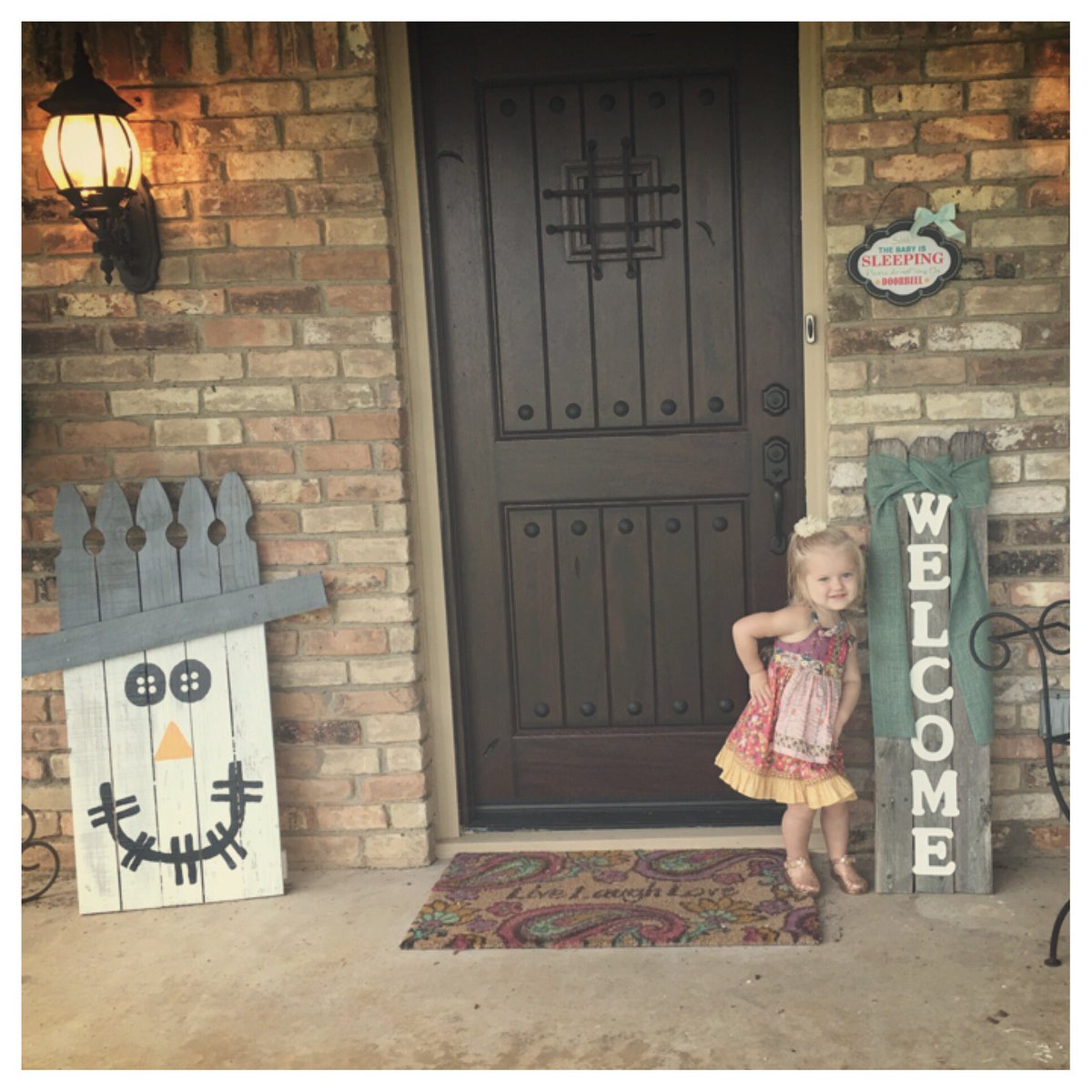 carliodle's tweet photo. Picture day at school! #MissKinley @modle1112 https://t.co/WI6AIQM47X