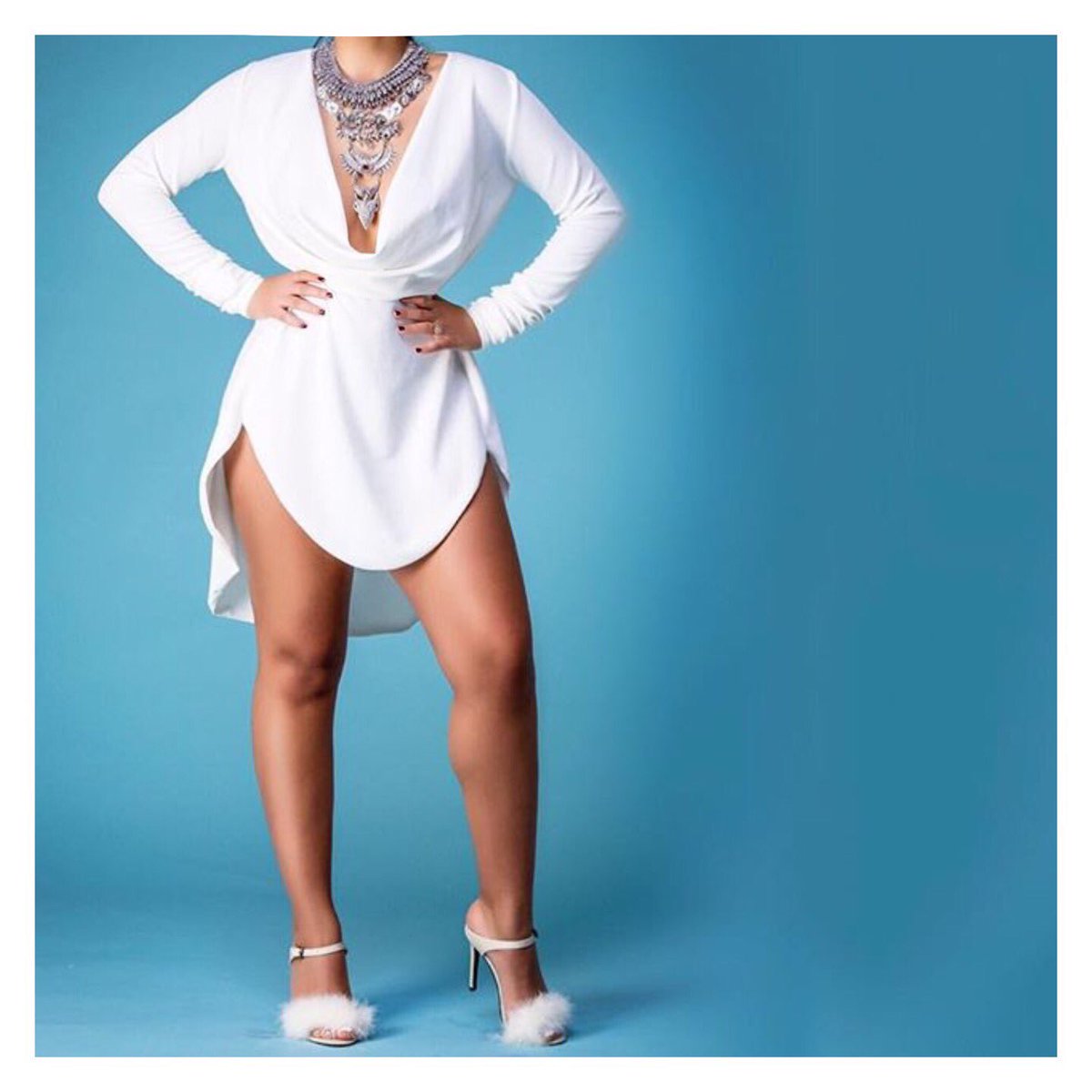 BYtoriola's tweet photo. || All White on the night | MULETTE available online 

SHOP • https://t.co/FjLPU4dYCC https://t.co/5jpaan0Gva