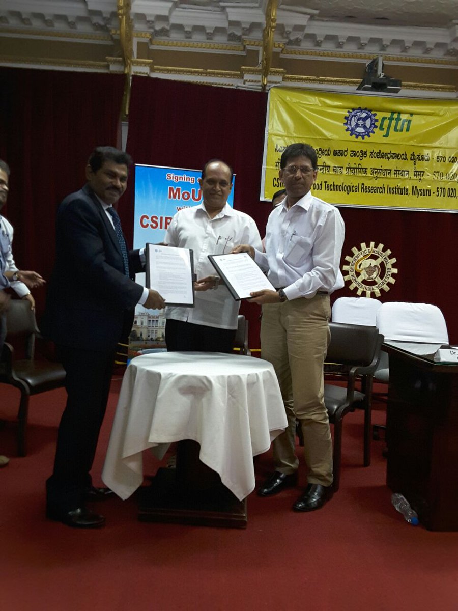 digicampco's tweet photo. CAMPCO sign MoU with CFTRI  on 3rd October, 2016  with a desire to  evolve Innovative Chocolates with healthy food ingredients https://t.co/nRTEbOz4Qg