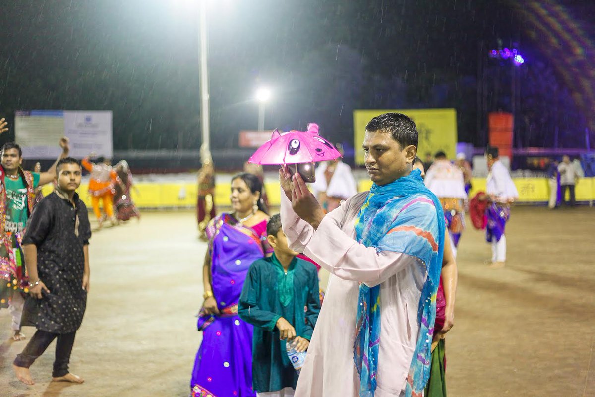 Rain god looking in ‘no mercy’ mood for Garba lovers