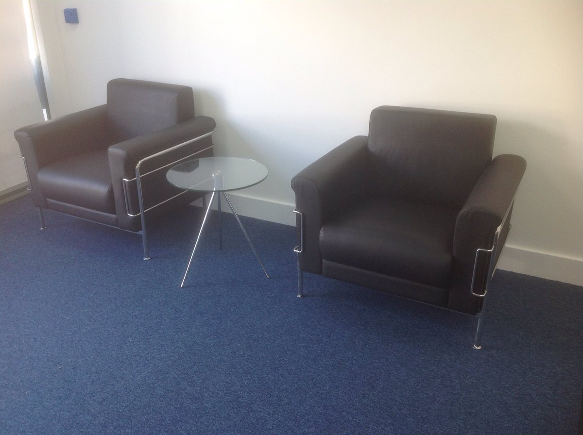 WarrensOffice's tweet photo. New leather reception chairs &amp; glass coffee table from @Elite_Furniture https://t.co/LxrOx0H1SO