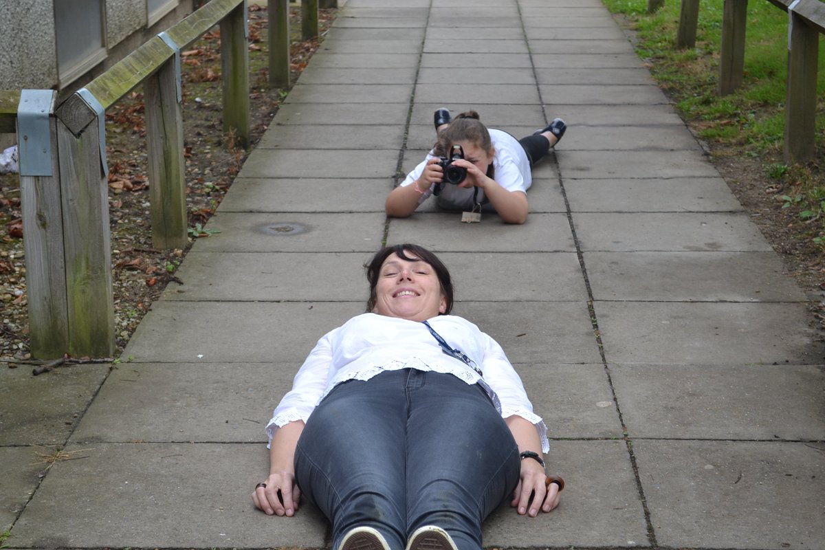 miss_thepoint's tweet image. Art and Photography club this Saturday 9.30am
Its great fun! #differentviewpoints
@MoulshamHigh