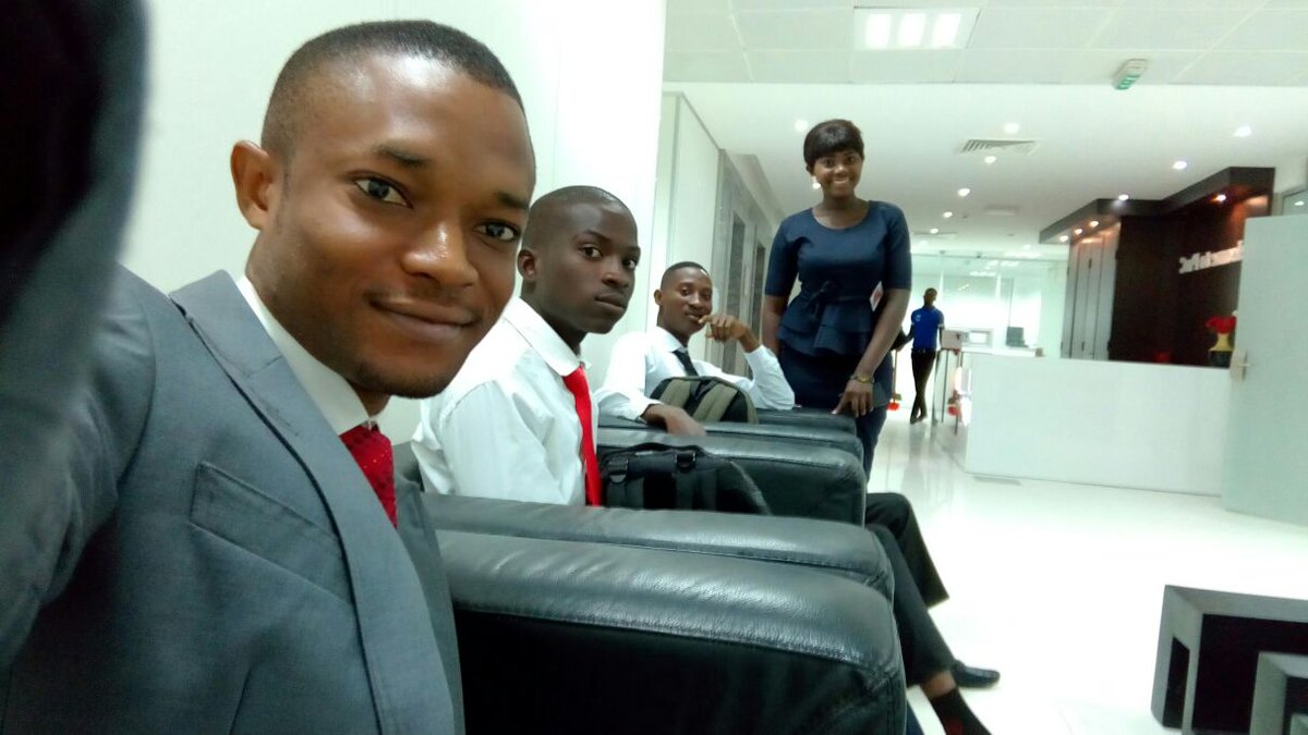 baafog's tweet photo. #myfirstdayatwork @readysetworkng @PwCNigeria.. Training on going. https://t.co/sX9QNspmve