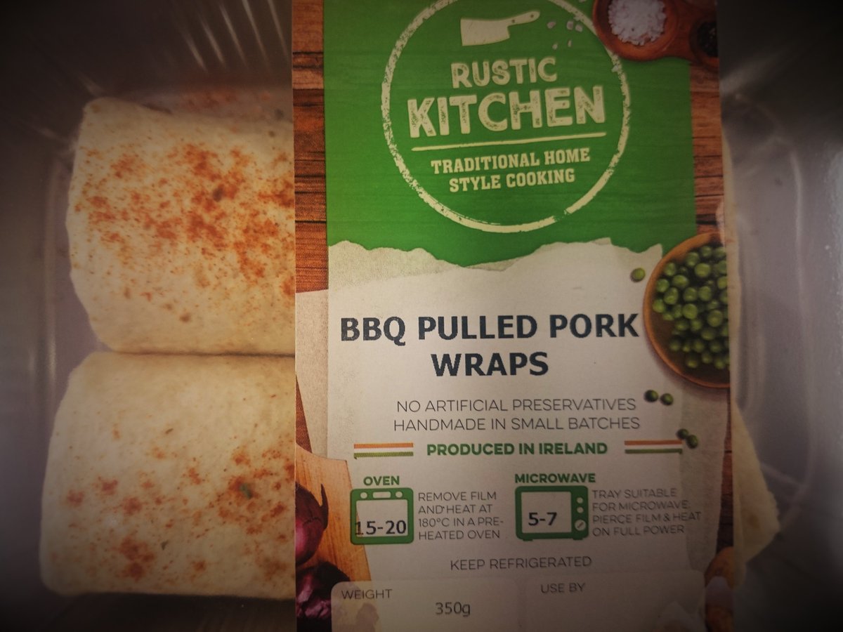 Rustic Kitchen tweet media