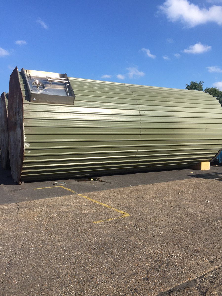 OakhamAles's tweet photo. Blue Skies (very apt!) over the brewery today! Another big tank arrives which means more beer! #loadsofbeer https://t.co/hZZ6fC3dy2