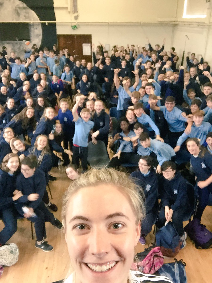 Natalyacoyle's tweet image. Great morning in Malahide Community School for @SkySportsLFS!! Everyone loves a selfie 😂😊 #LivingForSport